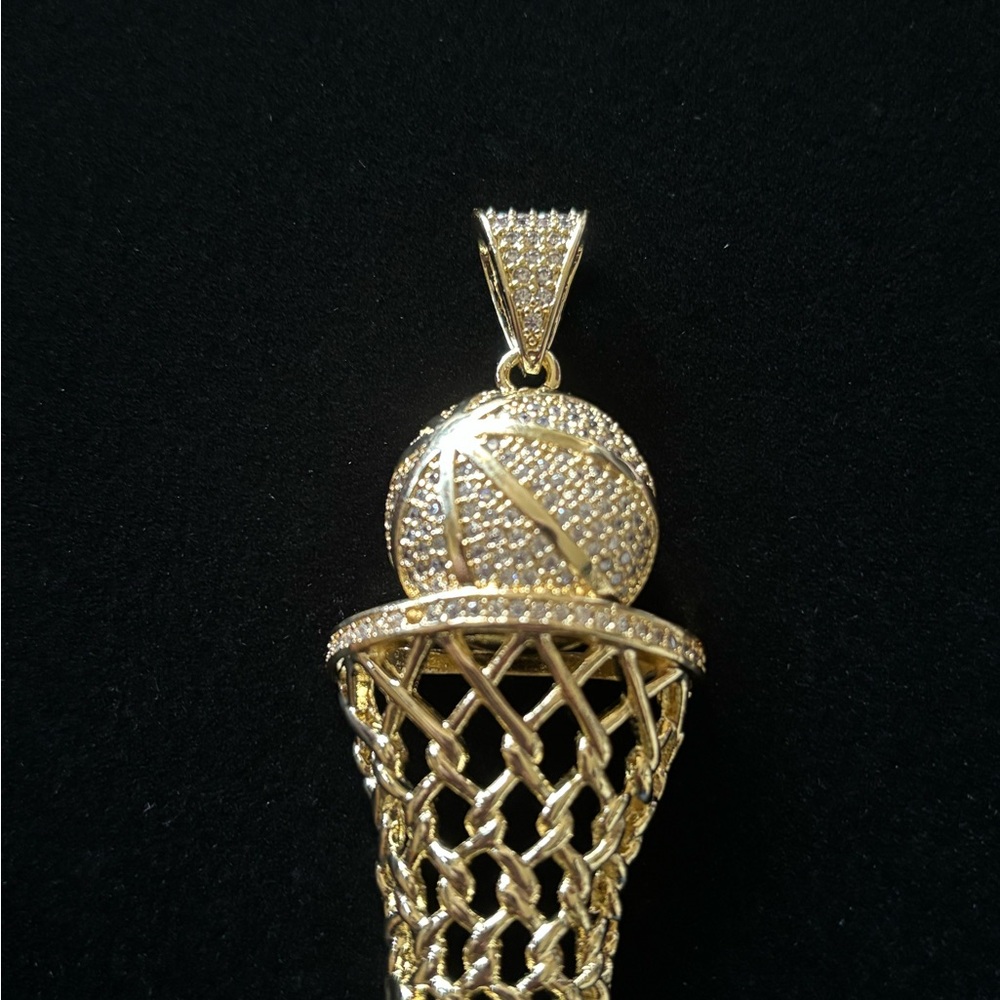 Gold plated Basketball Hoop jumbo Pendant